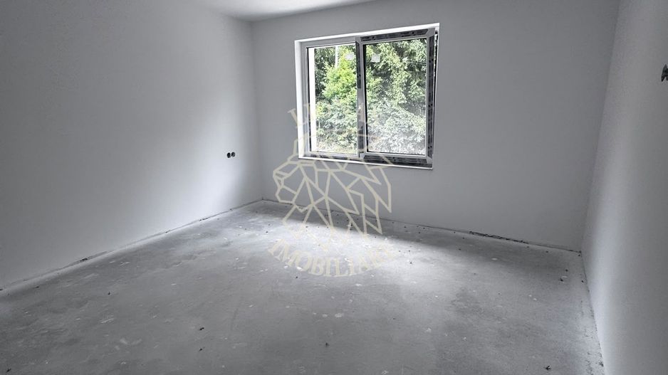 Casa Finisata 164 mp con.-teren 400 mp-garaj-1 km de Podul Jelnei - Poză 6