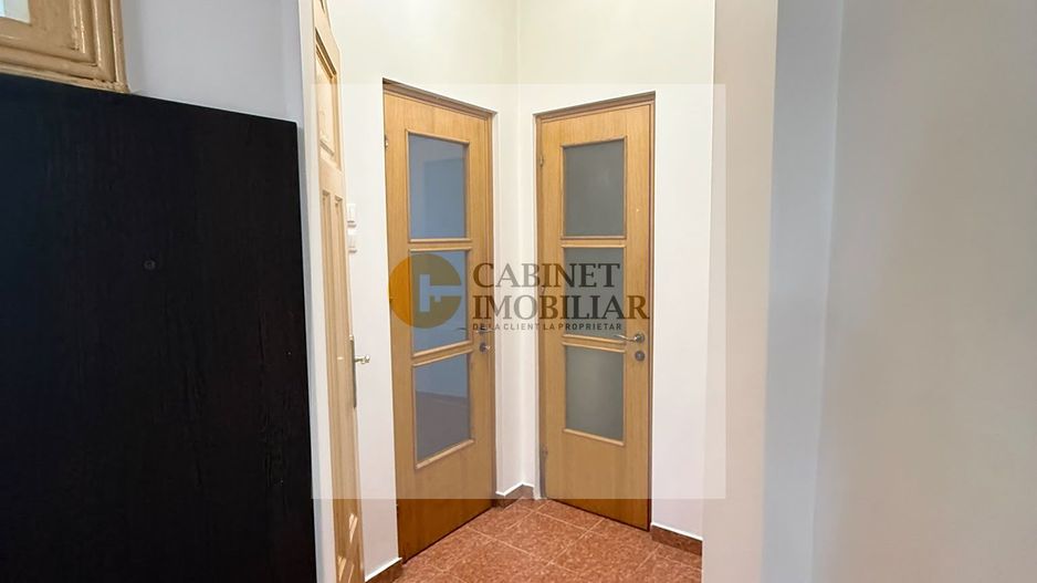 3 camere I 96 mp totali I Rosetti I Parter inalt I Pretabil cabinet - Poză 17