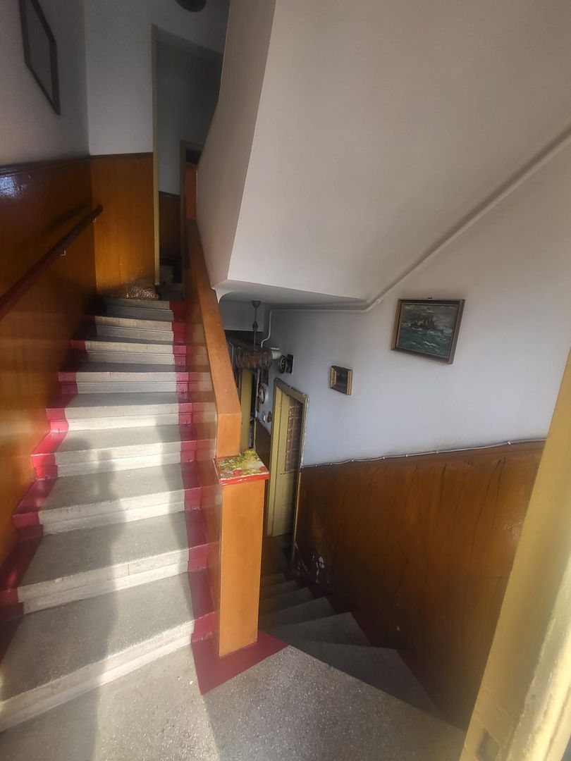 Vanzare Casa vintage 4 camere, curte proprie, centrala, garaj , Vatra Luminoasa - Poză 4