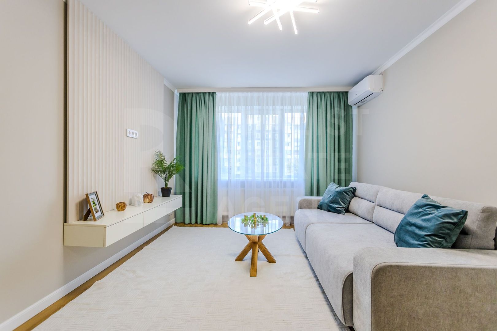 Vânzare, apartament 2 camere, str. Ion Dumeniuc, Ciocana - Poză 4