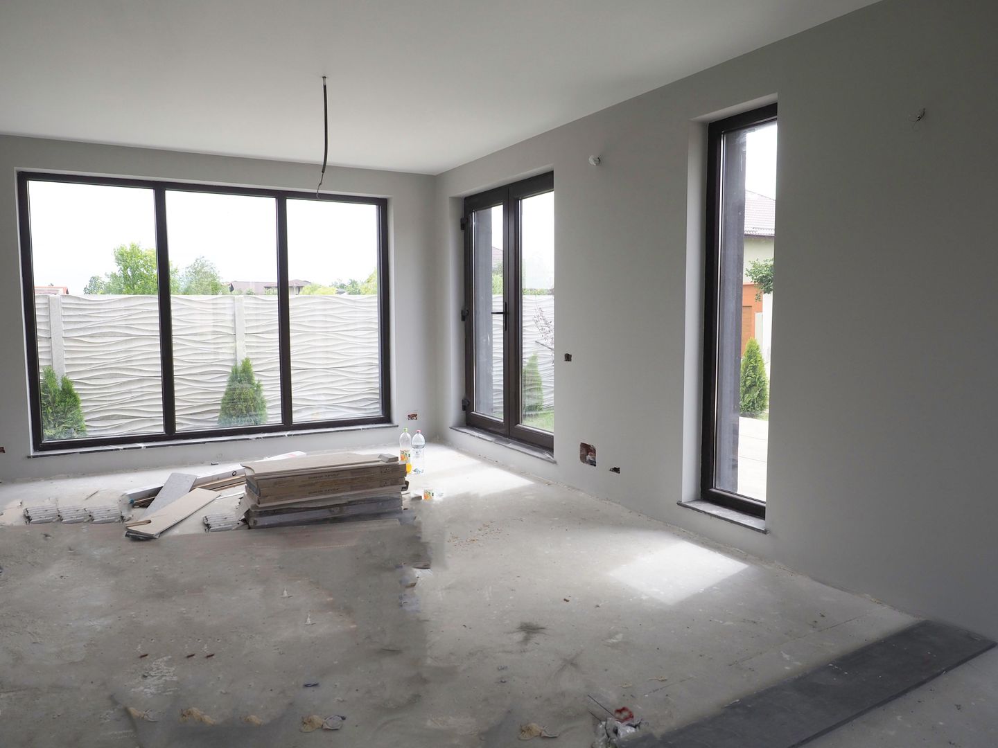 VANZARE CASA INDIVIDUALA-Finisata -Panouri solare-CORBEANCA PADURE - Poză 2