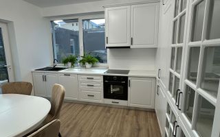 Casa superba de vanzare, situata intr-o zona aerisita a Dezmirului! - Poză 5