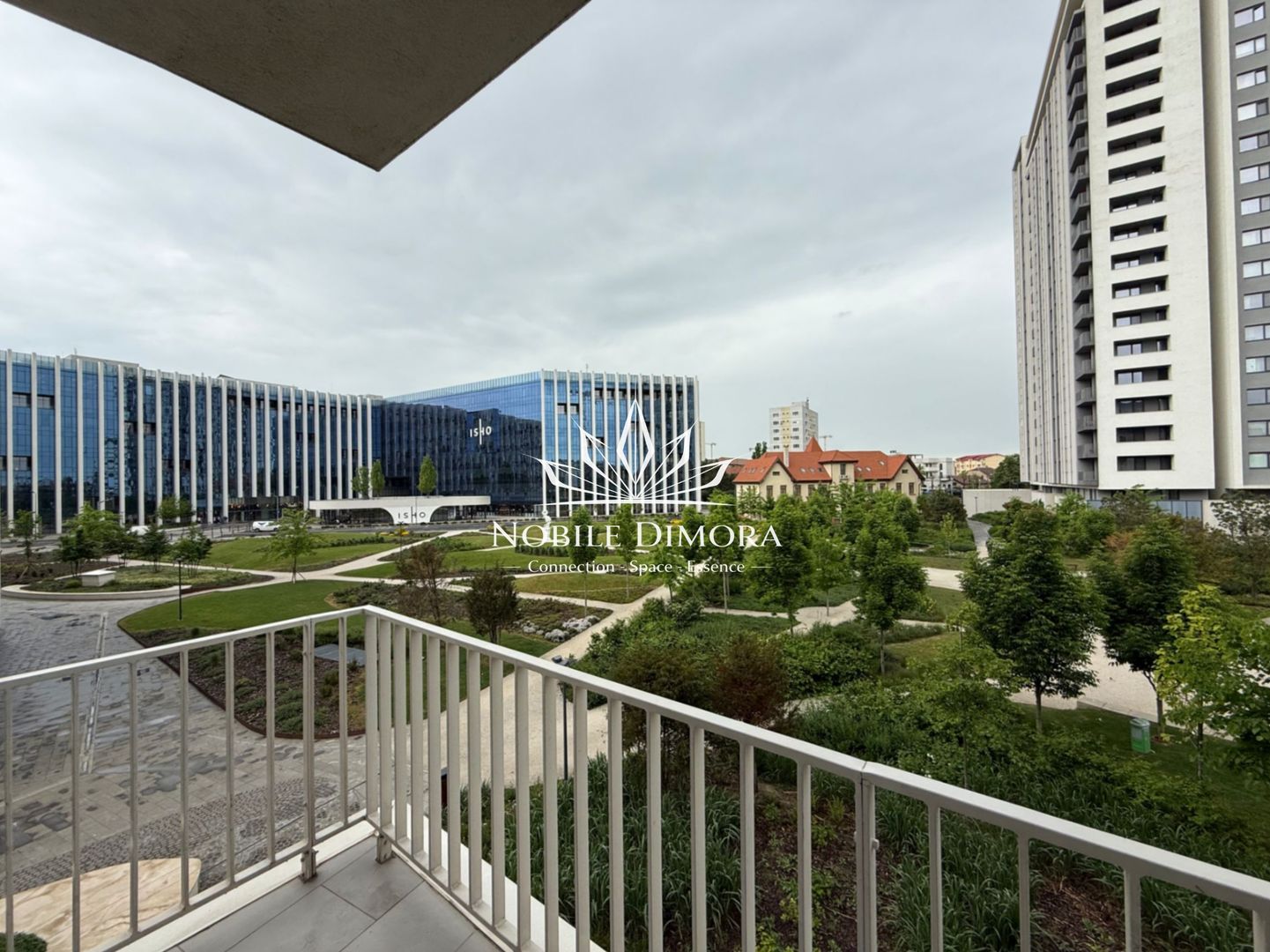 ISHO - Apartament cu 4 camere de lux, 2 bai, 2 balcoane, parcare privata - Poză 4