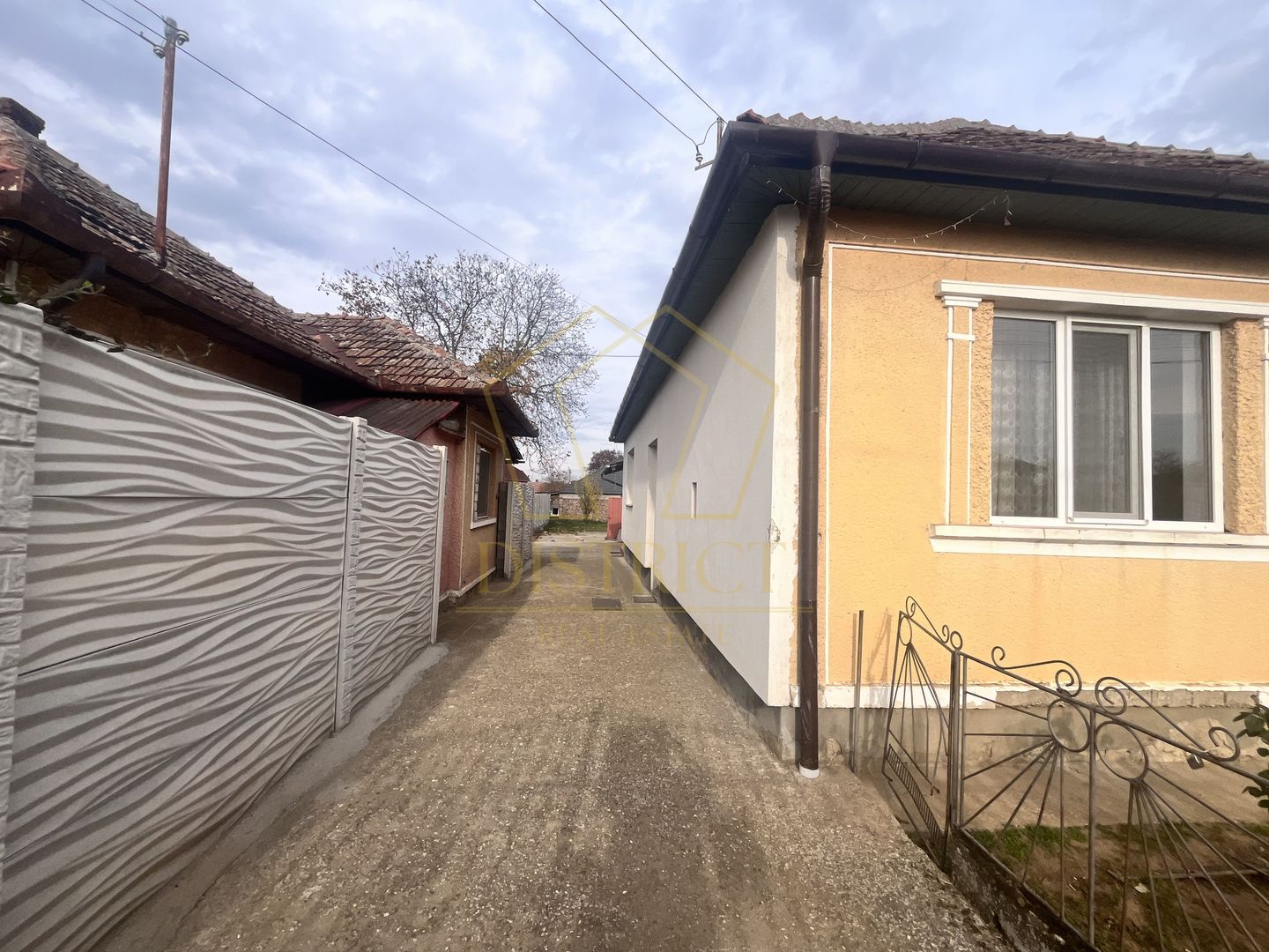 Casă individuală pe parter cu garaj I comision 0% I Carei - Poză 2