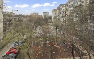 Basarabia - Metrou C. Georgian, 3 camere, 77 mp, Et. 4/10. Creditabil - Poză 18