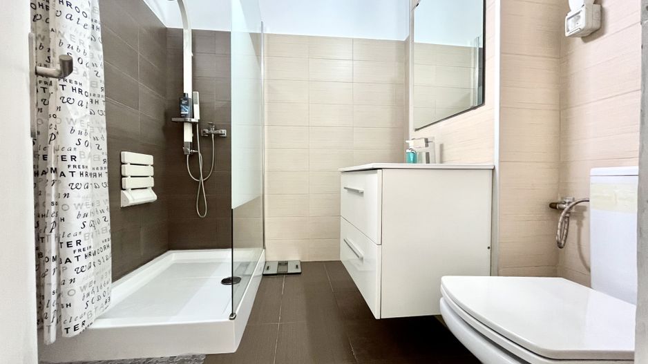 Apartament deosebit cu 3 camere, garaj, cu vedere unică la râul Bega - Poză 19