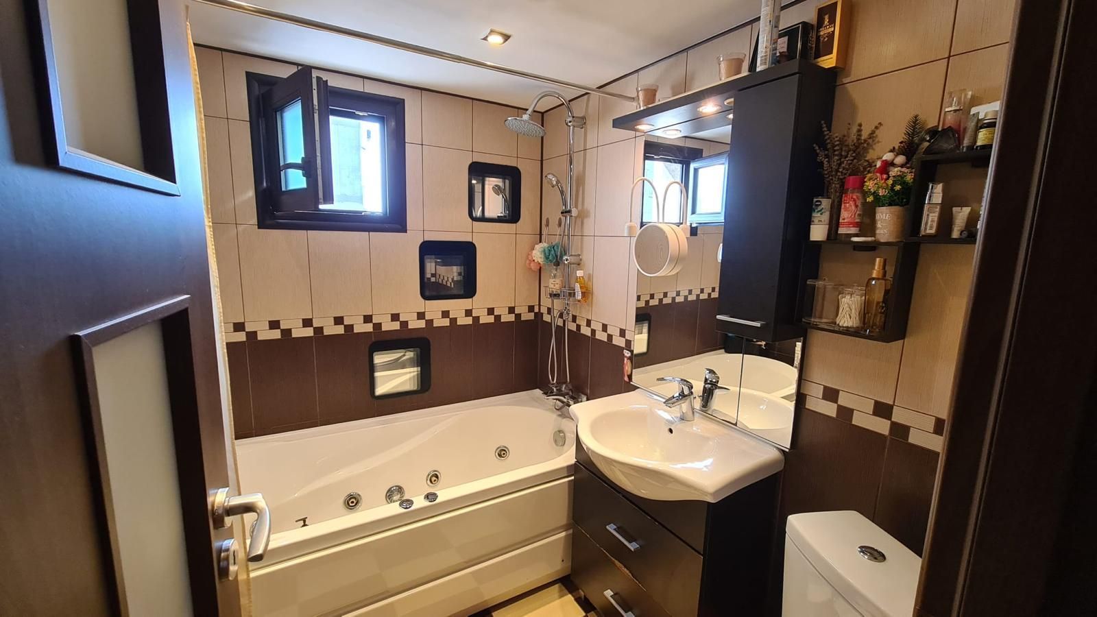 AP. 3 CAMERE GHENCEA, CENTRALA TERMICA, LOC PARCARE, PET-FRIENDLY - Poză 13