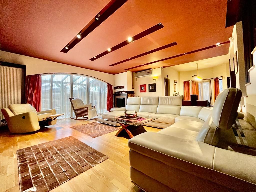 Vila 8 camere | padurea Baneasa | teren 383 mp - Poză 3