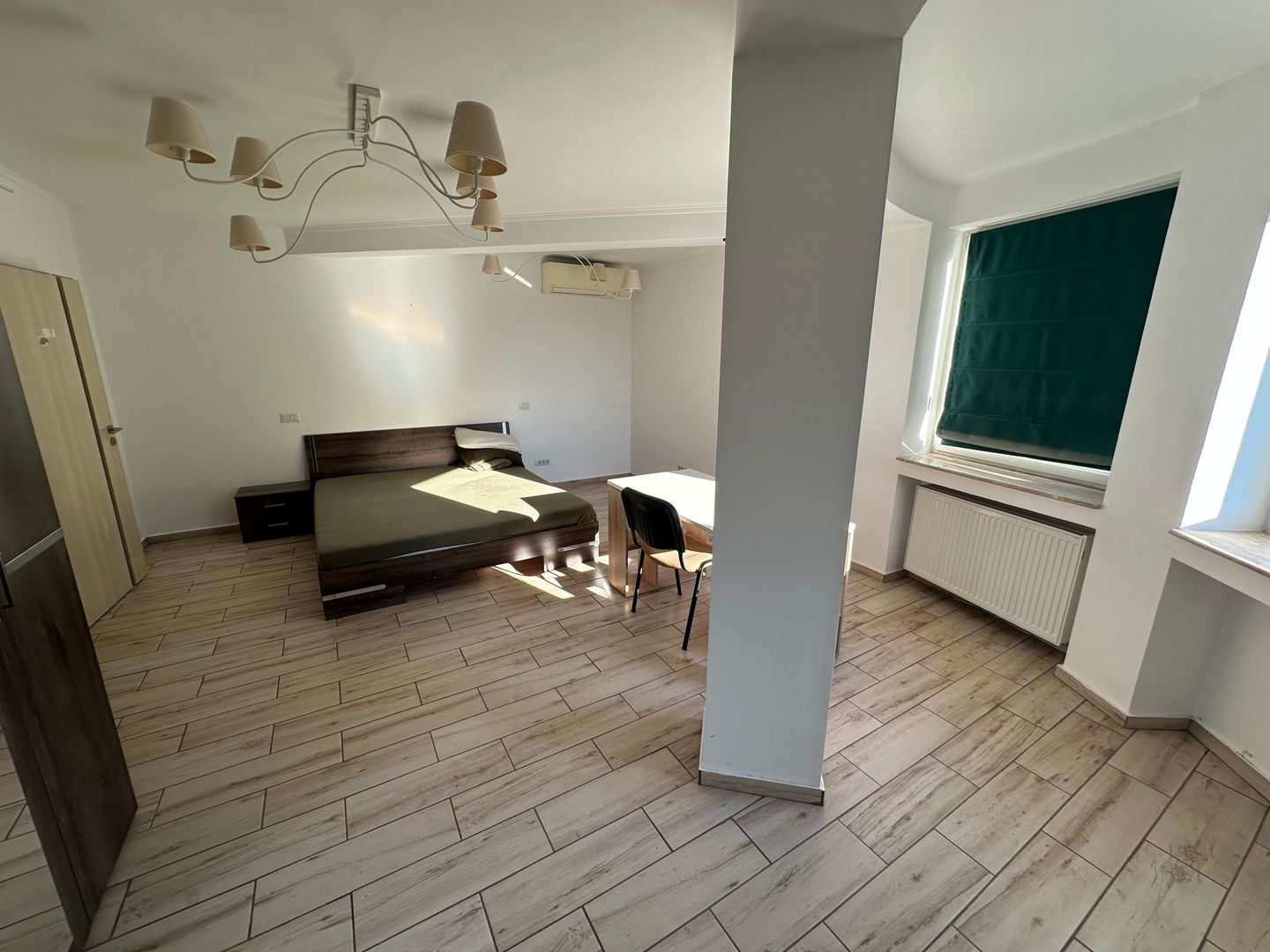 Apartment 4 camere Piata Unirii aproape de Medicina - Poză 14