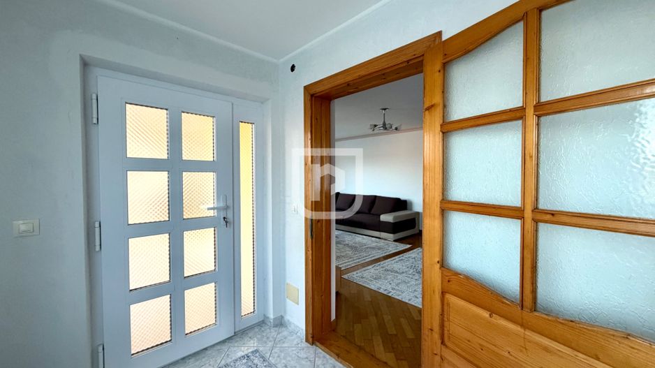 Casă 5 camere, 2.800 mp teren, Dărmănești – 13 km Suceava - Poză 4