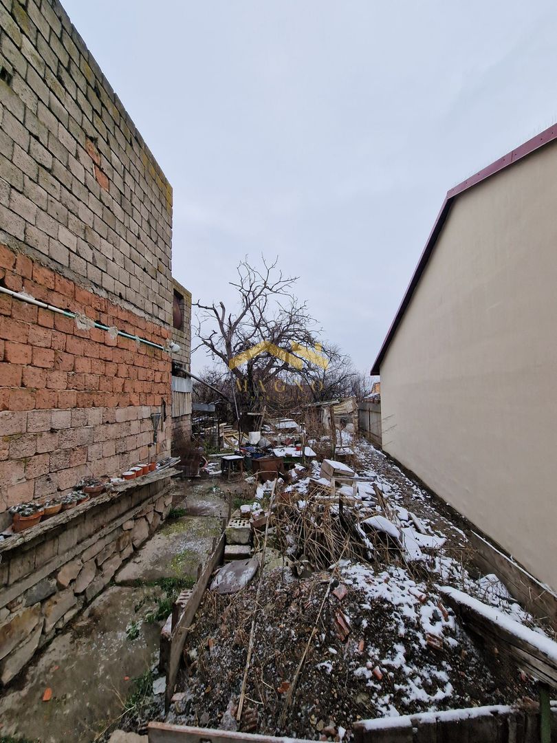 Casa de vanzare  zona Confectii / Cadas - Poză 2