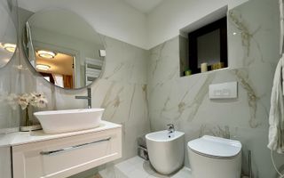 CASA COMPLET UTILATA SI MOBILATA MODERN CU GRADINA | 1100 MP |MARGINEA - Poză 33