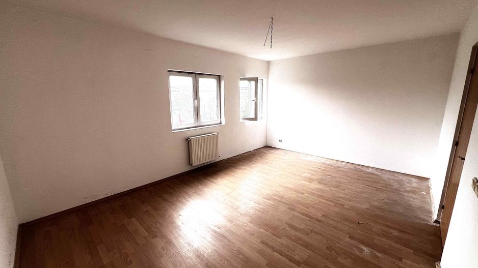 Villa Pipera | Rond OMW - 5 camere | 137mp | 48mp curte - Poză 13