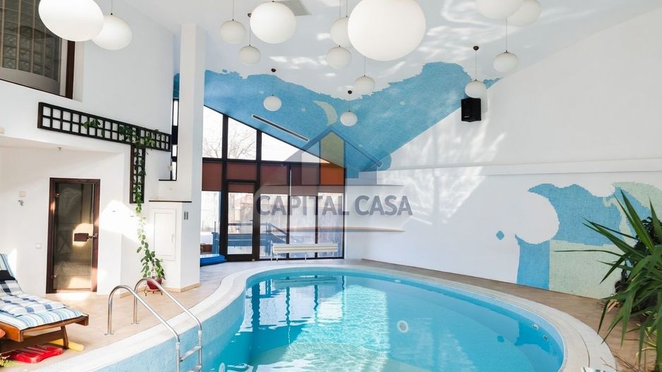 ​Vilă de Lux Unică în Ploiești | 690 mp Utili | Piscină Interioară - Poză 1