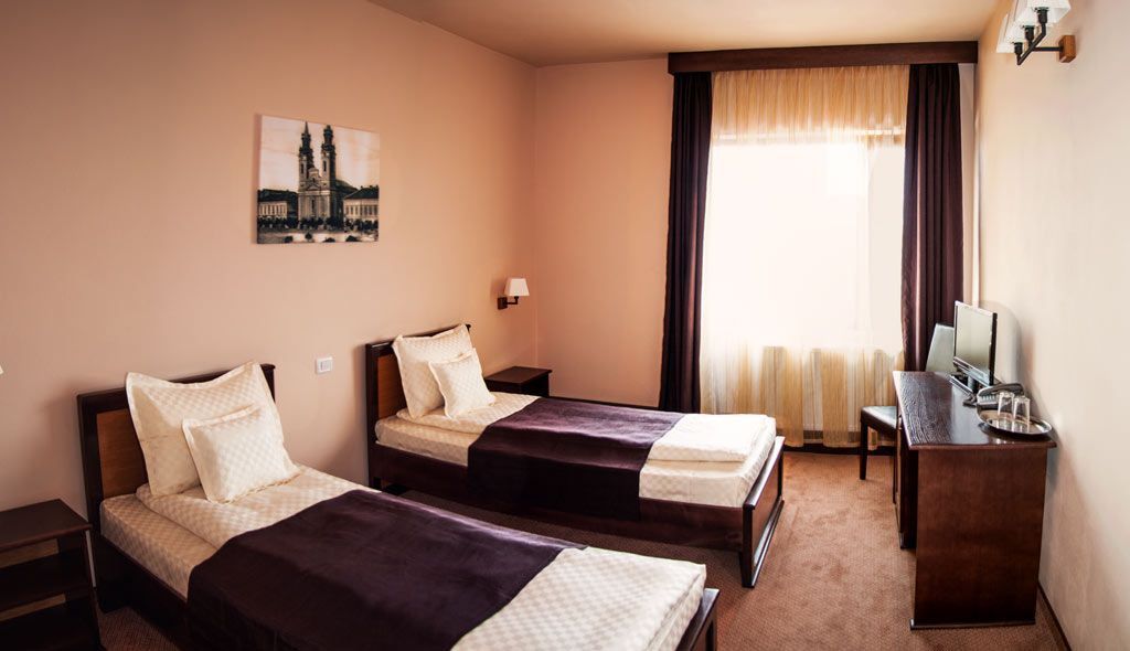 Hotel*** Hanul de la Răscruce - Poză 5