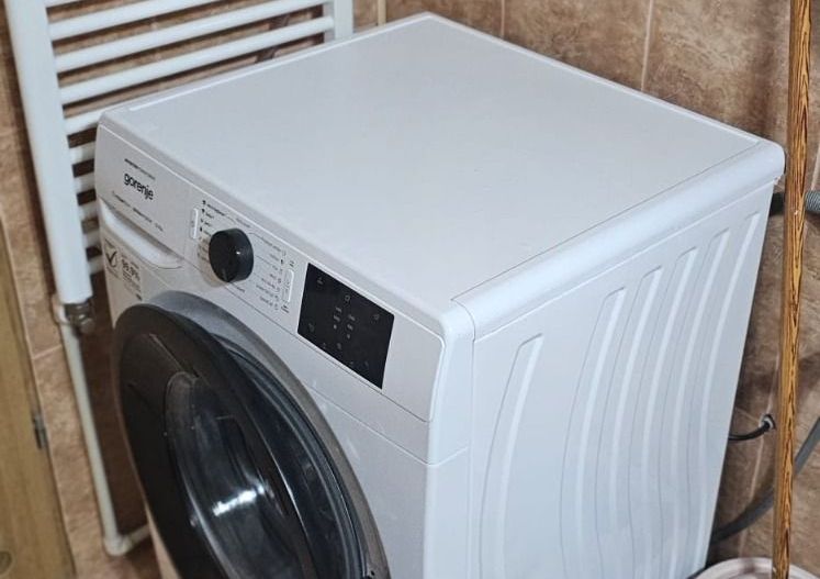De inchiriat apartament cu 2 camere, etaj 4/4 Piata Centrala, 360 euro - Poză 10