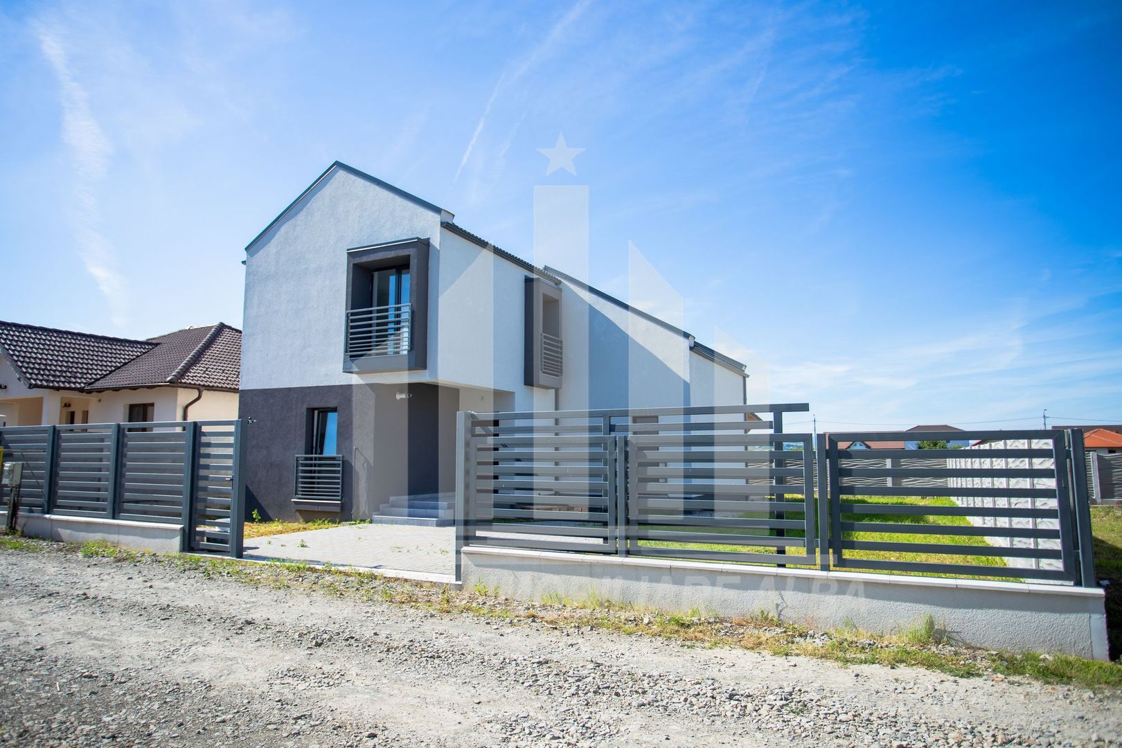 Casa individuala de vanzare, Oarda de Jos - Poză 1