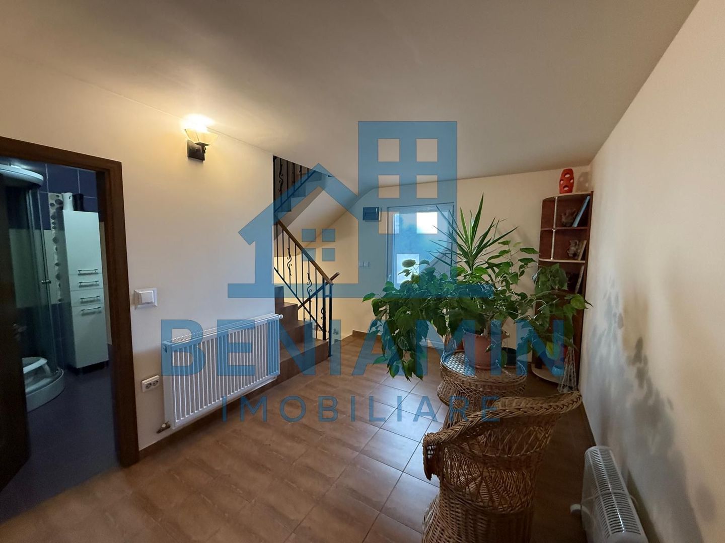 Casa P+1-cu 3 dormitoare-2 bai-Living-Bucatarie-Bariera Valcii - Poză 5