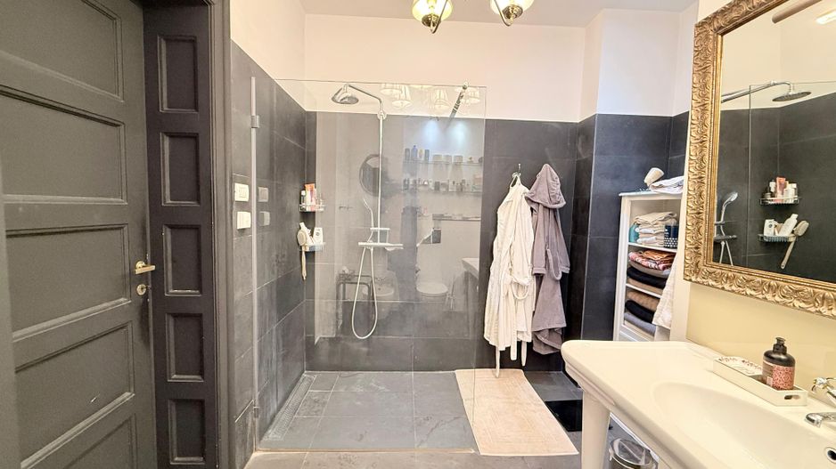 Apartament 6 camere în vilă consolidată | Garaj | Cotroceni - Poză 9