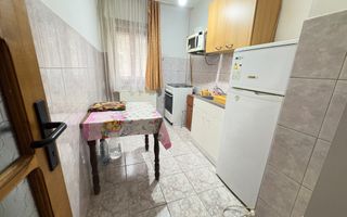 Apartament cu 2 camere decomandat in Complexul Studentesc - Poză 5