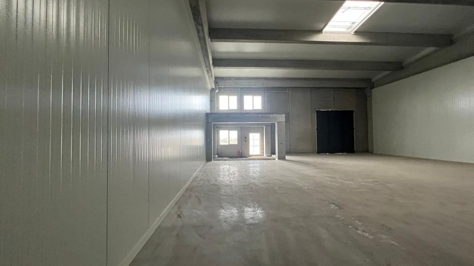 Hala depozitare  zona de N - Poză 1