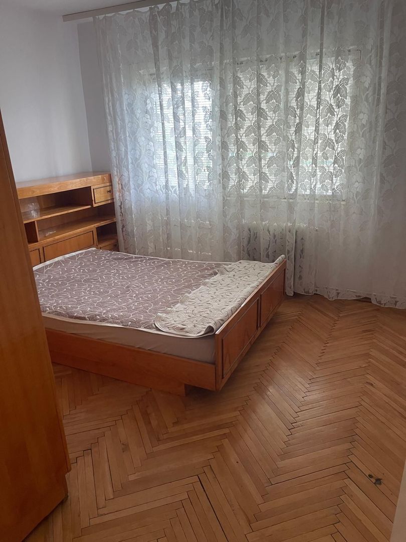 Soarelui | 3 Camere | Etaj 3 | Disponibil imediat - Poză 4