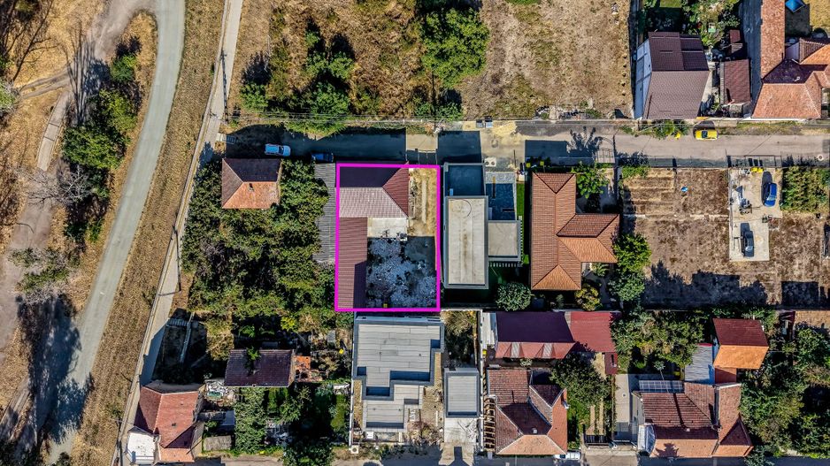 Casă individuală în Aradul Nou zona Tabacovici, aproape de Mureș - Poză 2