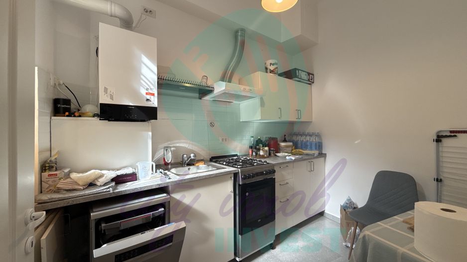 Apartament cochet vila edificata in perioada interbelica - Poză 10
