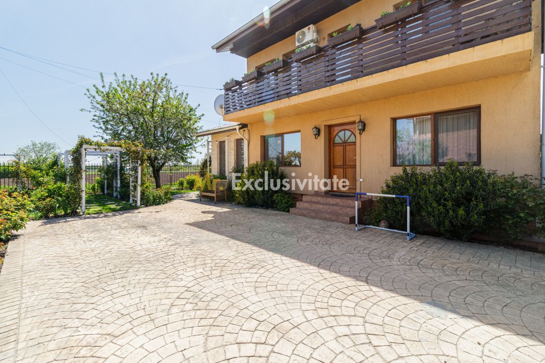 Casa cu suflet si gradina spectaculoasa - Poză 24