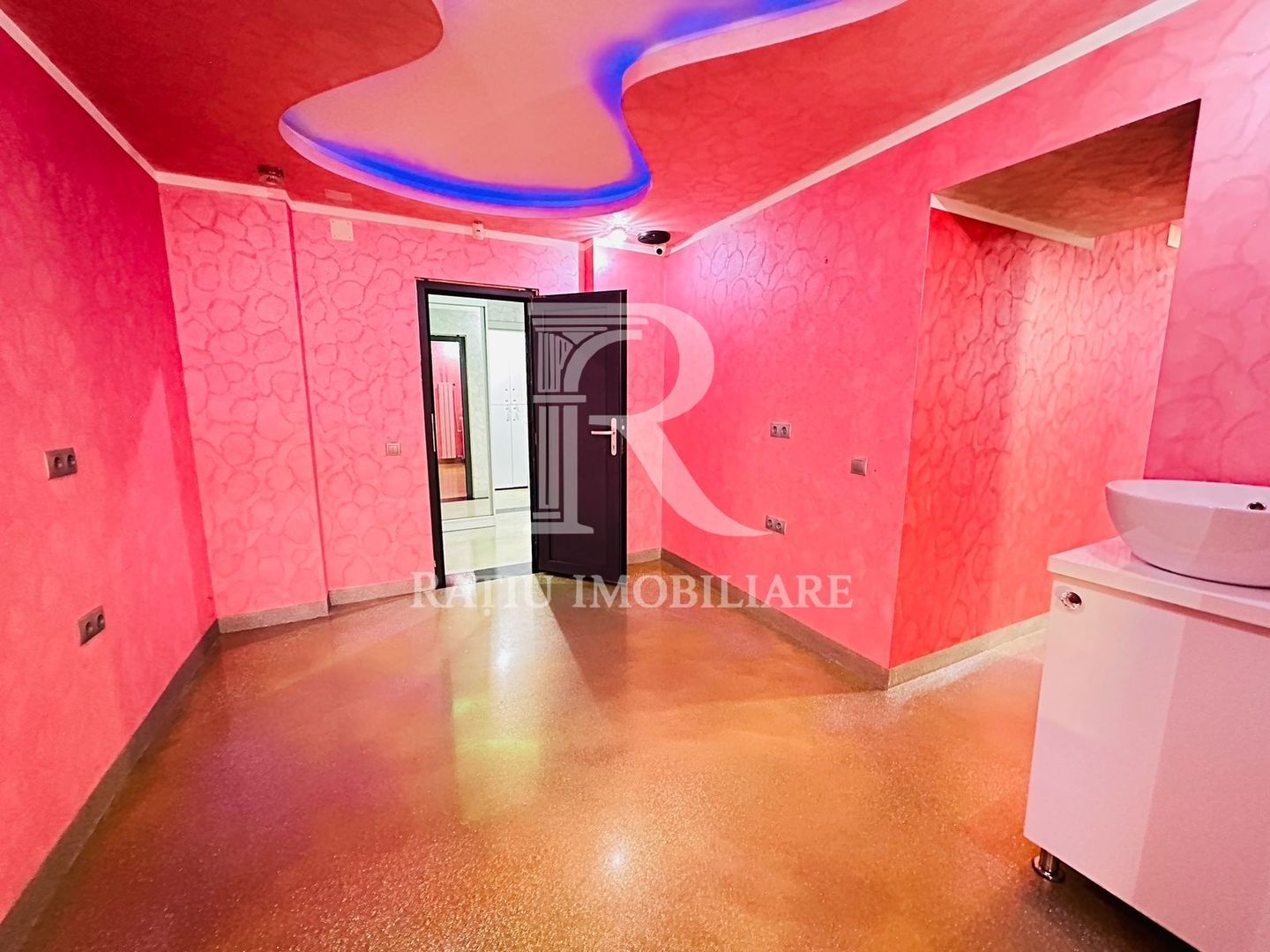 Business la Cheie | Salon Beauty cu Apartament | Acees direct - Poză 6