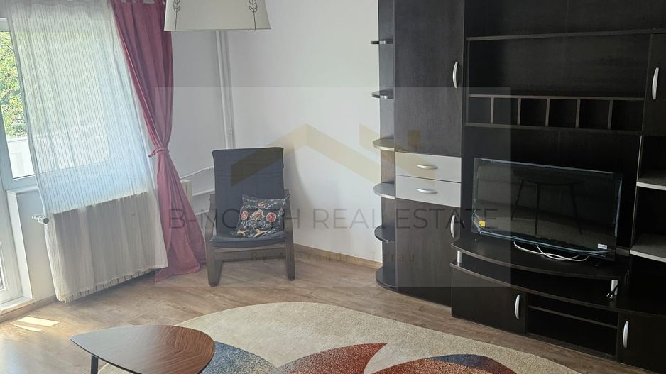 Apartament 2 camere de închiriat, Panduri, decomandat, etaj 5/8 - Poză 1