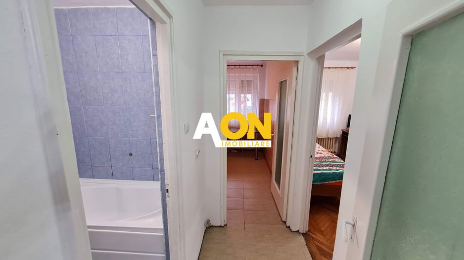 Apartament 3 camere, Parter, Semidecomandat, Zona Cetate - Poză 6