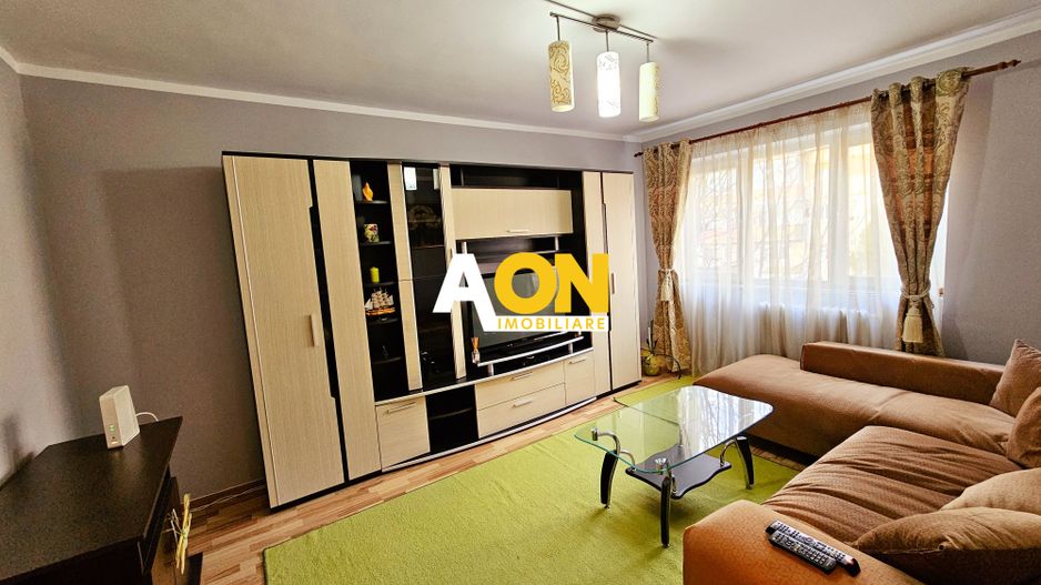 Apartament 2 camere, mobilat, utilat, etaj 3, strada Closca - Poză 1