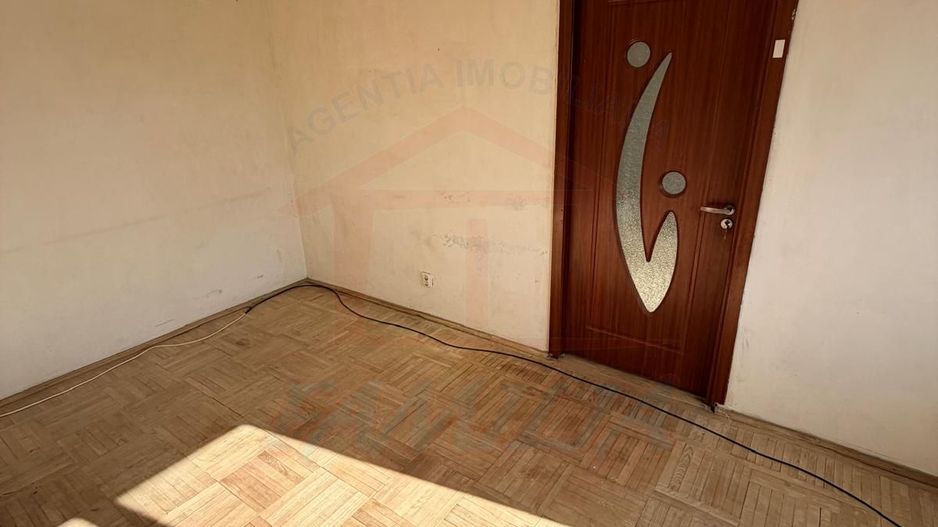 APARTAMENT CU 2 CAMERE DE VÂNZARE | MICRO 40 | ETAJ 4| PRET 41.900 EUR - Poză 11