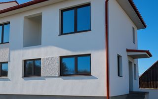 Duplex 4 Camere teren 300 mp  -Locație Centrală, Sura Mică - Poză 1