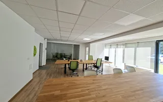 Spațiu pretabil birouri/cabinete medicale - Poză 42