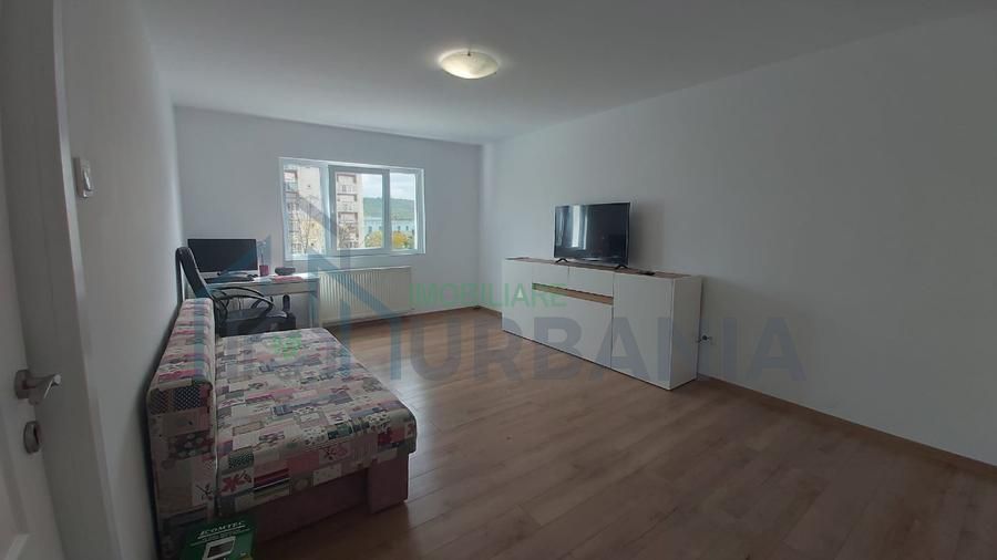 # vand Apartament 2 camere, Cug - Poză 1