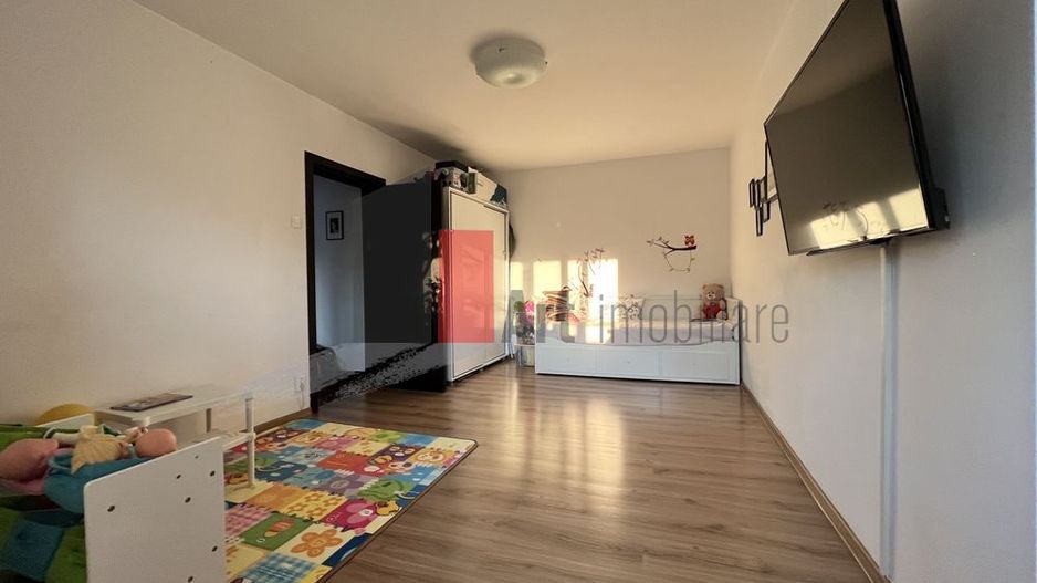 Apartament 2 camere decomandat 3 min. Metrou N. Grigorescu - Poză 1