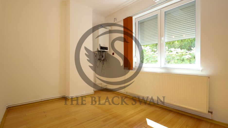 Apartament 2 Camere | Zona Centrală | Acces Privat și Parcare - Poză 12