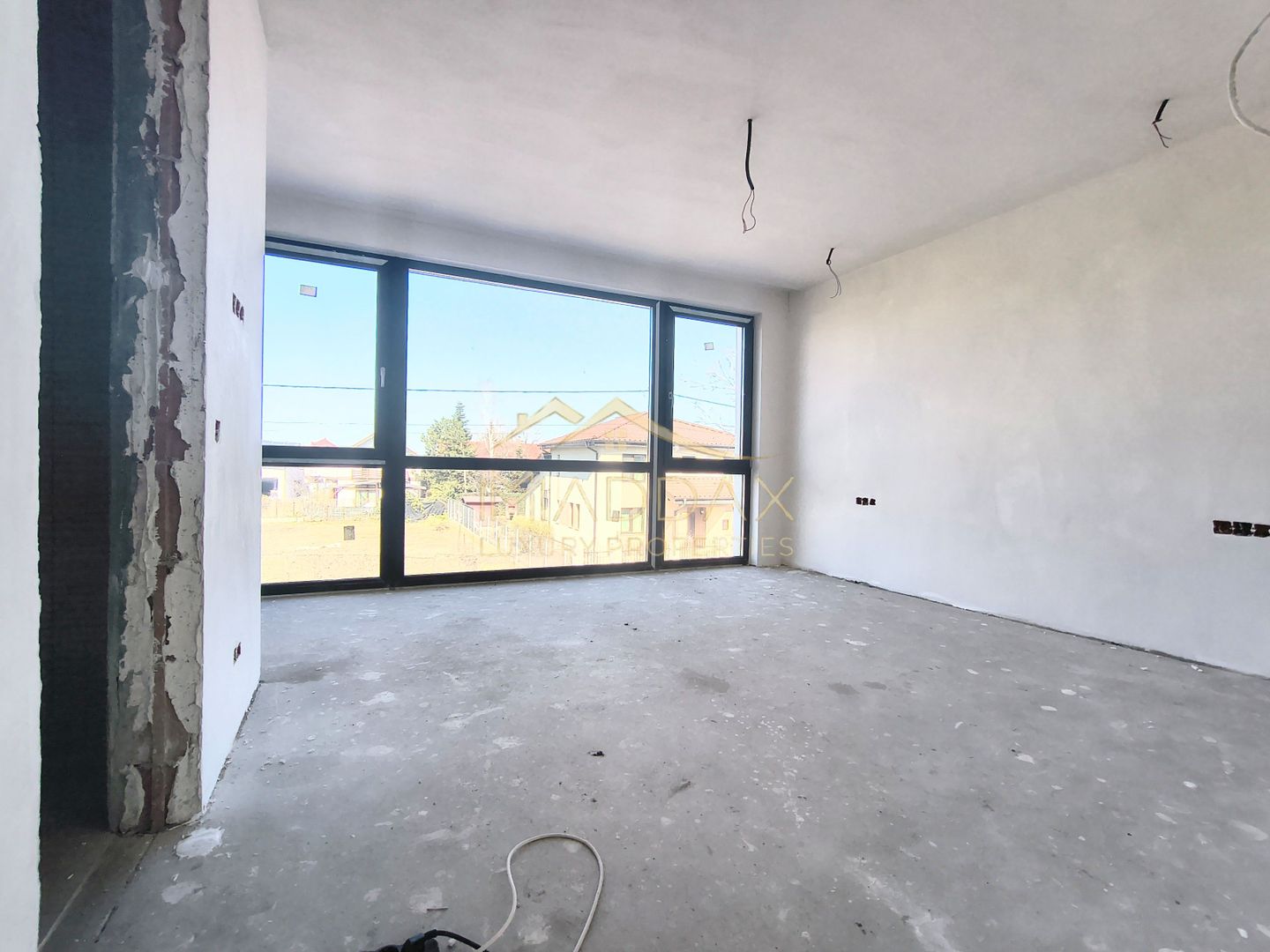 Vila cu 6 camere // 190mp // teren 300mp // Tunari - Poză 10