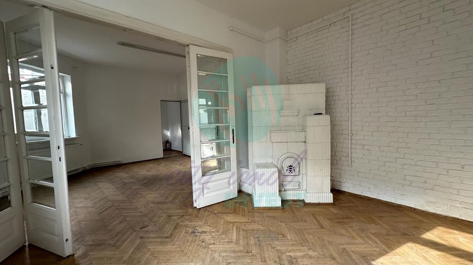 3 camere la vila in zona Calea Calarasilor - Poză 2