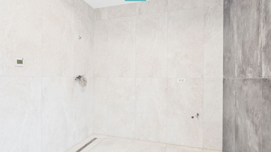 Apartament cu 2 camere, terasă generoasă – Moșnița - Poză 18