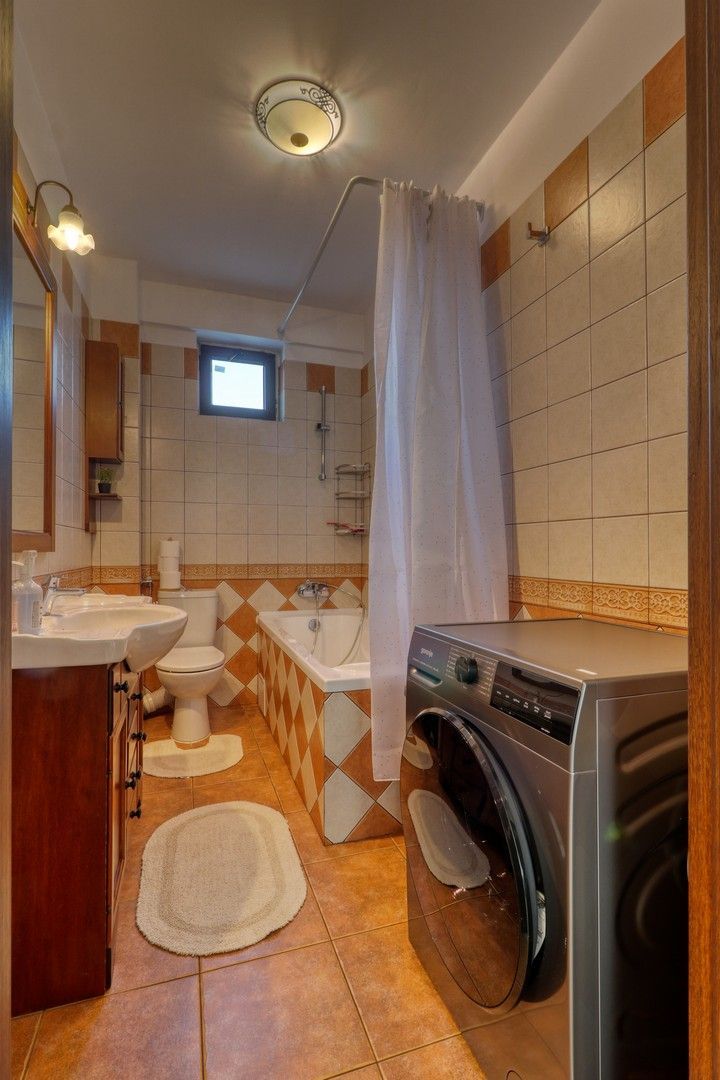 Apartament 3  camere si curte mare - Bucurestii Noi - comision 0 - Poză 6