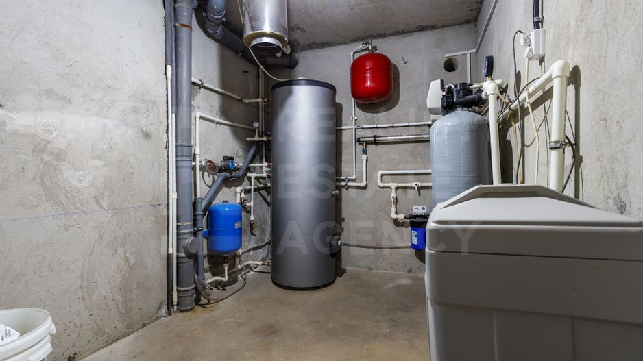 Vânzare, casă, 3 nivele, 4 camere, strada Schinoasa, com. Bacioi - Poză 27