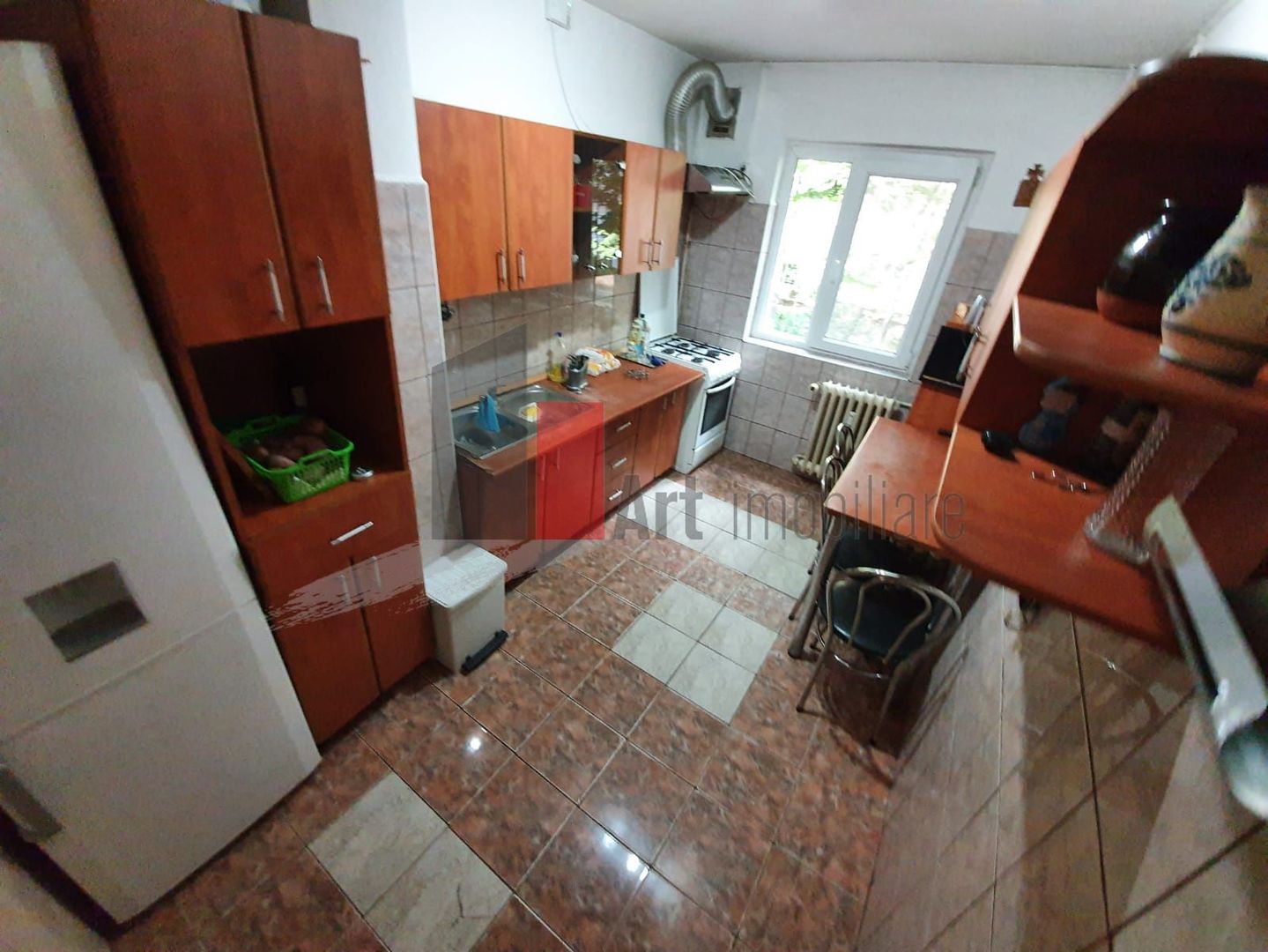 Vânzare 4 camere Emil Racoviță - Poză 3