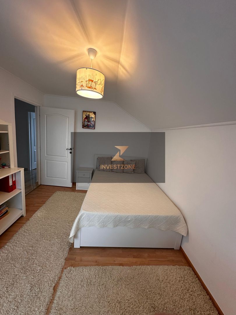 Casa de vanzare in cartierul Grigorescu/Oradea - Poză 16