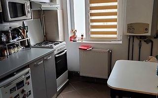 Apartament 2 camere decomandat, etaj intermediar , zona Mircea Cel Batran - Poză 4