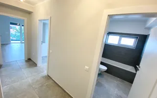 Apartament 3 camere, terasa 10.7 mp-A.C , jaluzele electrice - Poză 13