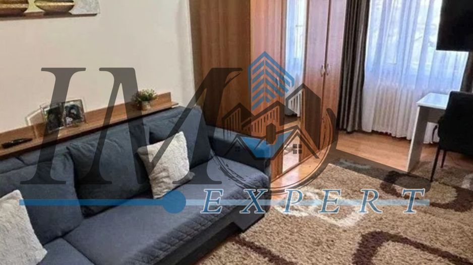 Vand apartament in zona Eroilor  Blaj - Poză 1