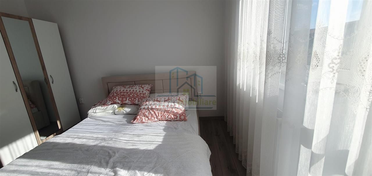 Inchiriere apartament 3 camere - Poză 3